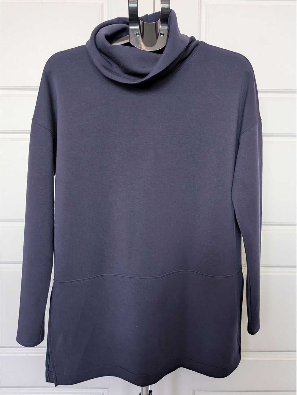 Spanx Airessentials Funnel Neck Sweatshirt Tunic Navy Blue Size M